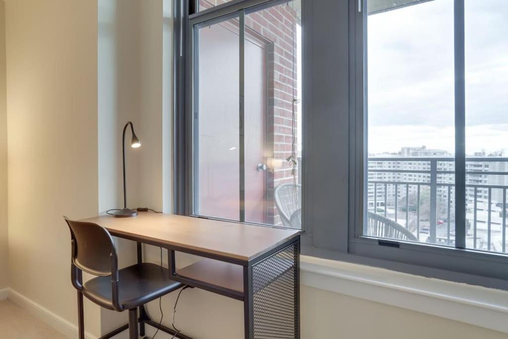 Fantastic 2 Bedroom Condo At Pentagon City Arlington Luaran gambar