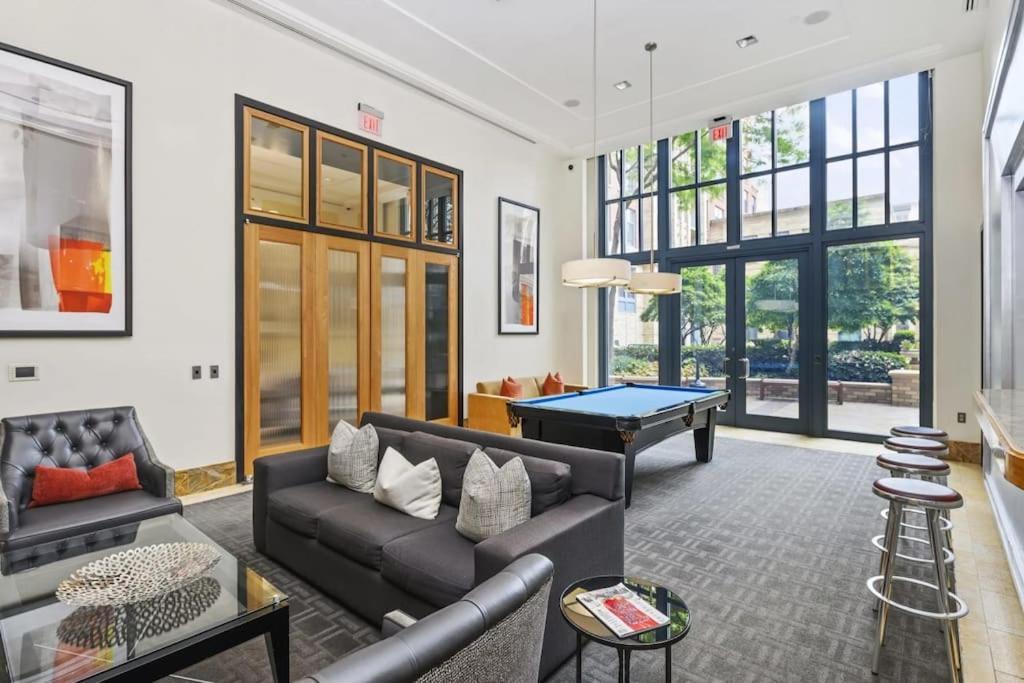 Fantastic 2 Bedroom Condo At Pentagon City Arlington Luaran gambar