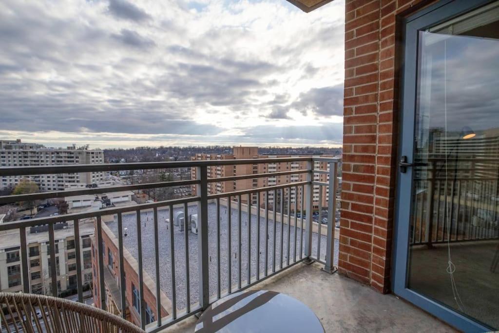 Fantastic 2 Bedroom Condo At Pentagon City Arlington Luaran gambar