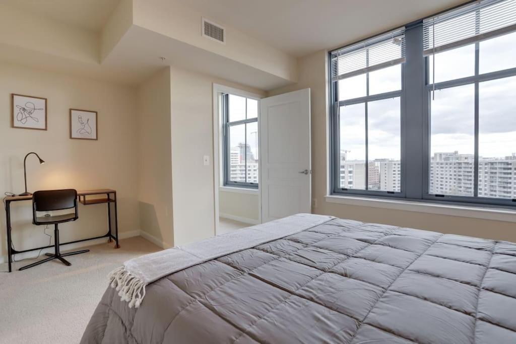 Fantastic 2 Bedroom Condo At Pentagon City Arlington Luaran gambar