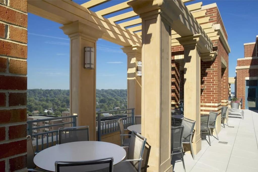 Fantastic 2 Bedroom Condo At Pentagon City Arlington Luaran gambar